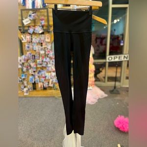 Lululemon Mapped Out High Rise Legging